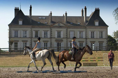 Horse riding stay in Auvergne with Castle accommodation - Ride in France