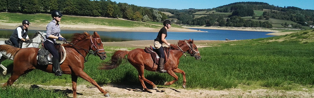 Voyage à cheval - Randonnée équestre organisée par Randocheval