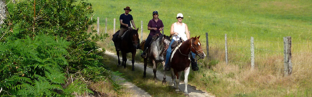 Voyage à cheval - Randonnée équestre organisée par Randocheval