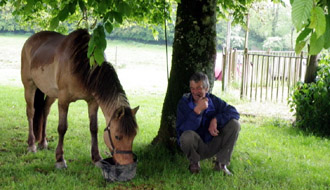 RIDE IN FRANCE - Lunch in Poitou